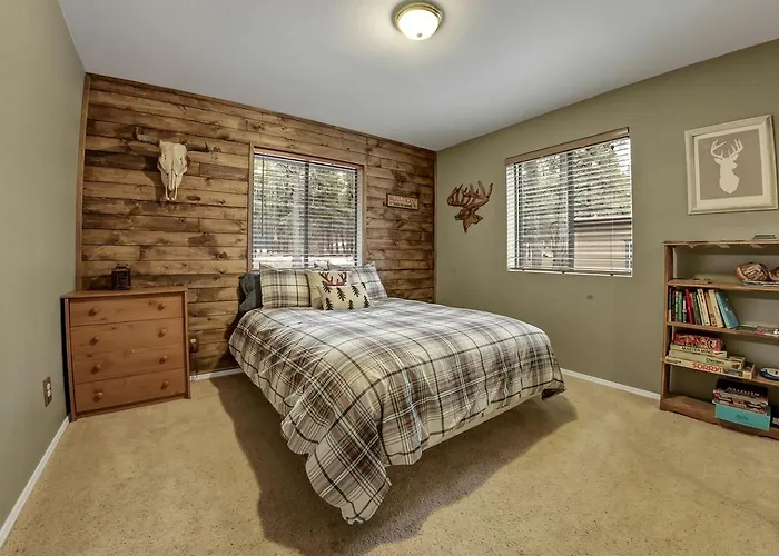 Charming Surrounded By Nature, The Perfect Base For Outdoor Adventures In Parks, Arizona *